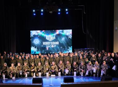 «Новогодний десант» Центра «ВОИН» пришел в Свердловскую область