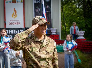 Филиал Центра «ВОИН» в Бурятии открыл смены «Время юных героев» в День России