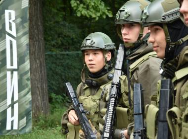 Глава Чувашии Олег Николаев и Центр ВОИН в республике вместе отметили День государственного флага России