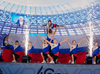 Директор Центра «ВОИН» представил опыт реализации смен «Время юных героев» на всероссийском форуме «Большие смыслы»