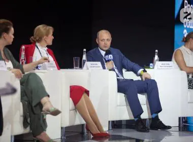 Заместитель директора и руководитель направления Центра «ВОИН» приняли участие в дискуссии в рамках Выставки «Россия»