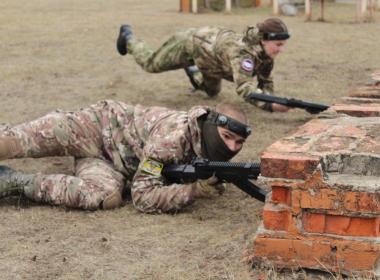 Инструкторы Центра «ВОИН» провели соревнования по лазертагу для школьников Белгородской области